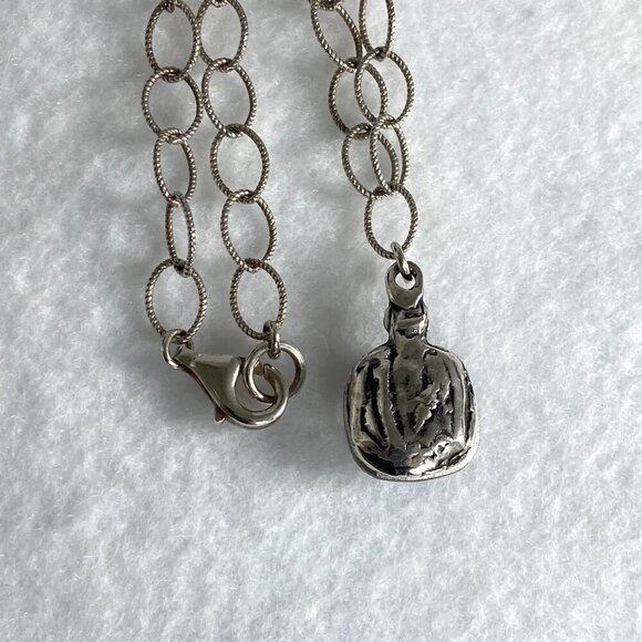 Sterling Silver 925 Cushion Cut Swarovski Crystal Twisted Link Pendant Necklace - Picture 7 of 16